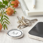 Minimalistisch zwart-wit Letter Monogram Modern Sleutelhanger (Zijkant)