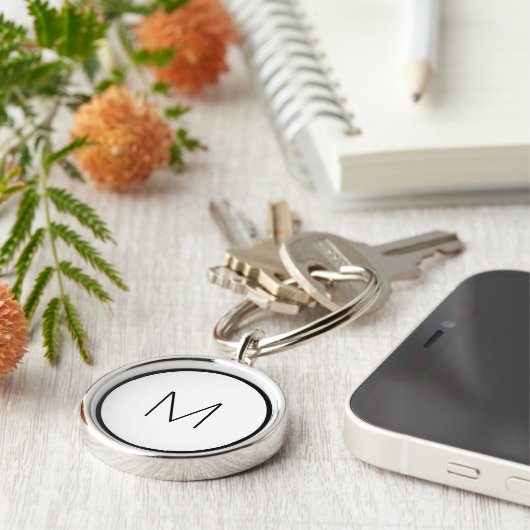 Minimalistisch zwart-wit Letter Monogram Modern Sleutelhanger (Zijkant)
