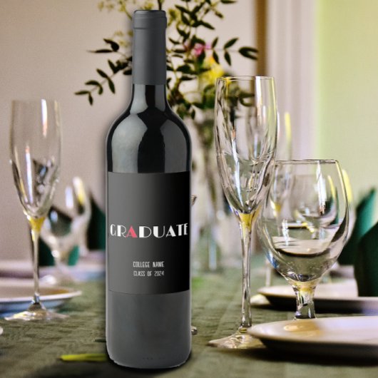 Minimalistisch zwart wit rood afstuderen wijn etiket