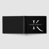 Minimalistisch zwart-witscript monogram bruiloften gastenboek (Volledig)