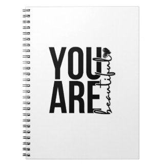 Minimalistische “Beautiful” typografie ontwerp – Z Notitieboek