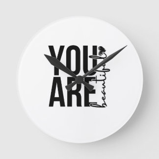 Minimalistische “Beautiful” typografie ontwerp – Z Ronde Klok