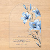Minimalistische Blauwe Bloemen QR Code Trouwboog Acryl Uitnodigingen (Voorkant)