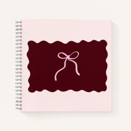 Minimalistische bordeauxrood lint spiraalnotitiebo notitieboek