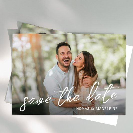 Minimalistische bruiloft fotocollage save the date