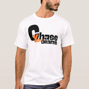 Minimalistische 'Chase Your Dreams' Typografie Mot T-shirt