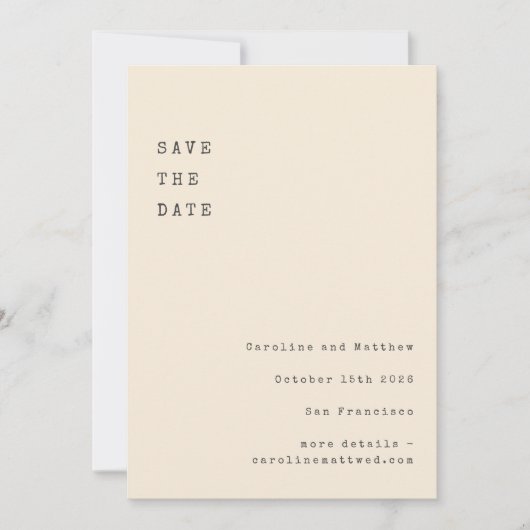 Minimalistische Crème Retro Schrijfmachine Lettert Save The Date (Voorkant)