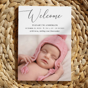 Minimalistische delicate elegante script baby gebo aankondiging
