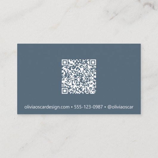 Minimalistische eenvoudige donkerblauwe schone aan visitekaartje (Achterkant)