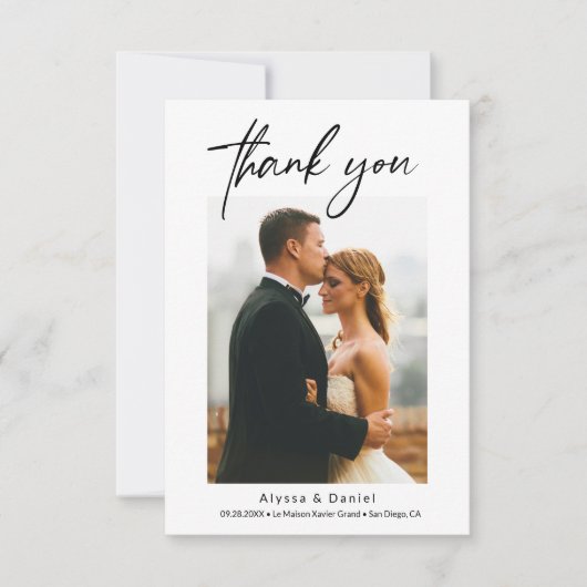 Minimalistische Eenvoudige Moderne Script trouwfot Bedankkaart (Voorkant)