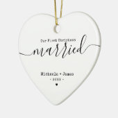Minimalistische Eerste Kerstdag Getrouwde Namen & Keramisch Ornament (Links)