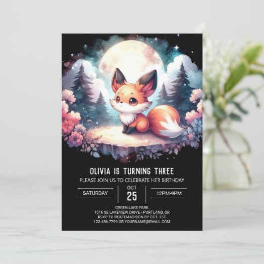 Minimalistische grillige Fox Birthday digitaal Kaart (Staand voorkant)