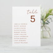 Minimalistische huwelijkskaart voor zitplaatsen aa kaart (Staand voorkant)