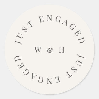 Minimalistische ‘Just Engaged’ Sticker | Warm Wit