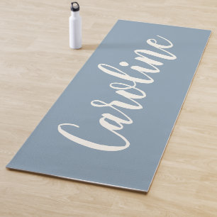 Minimalistische kalligrafie gepersonaliseerd in st yogamat