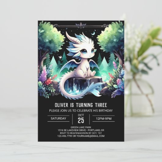 Minimalistische Kinder drakenverjaardag Kaart (Staand voorkant)