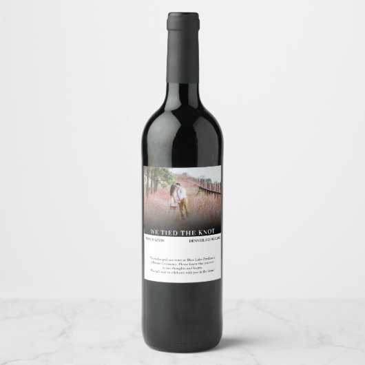 Minimalistische moderne bruiloft aankondiging foto wijn etiket (Voorkant)