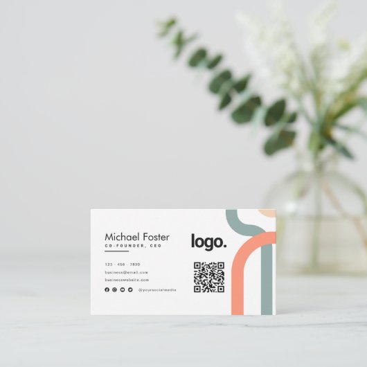 Minimalistische moderne scanbare QR-code Visitekaartje (Staand voorkant)