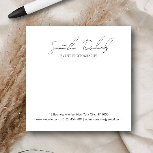 Minimalistische moderne script zakelijke naam of l post-it® notes
