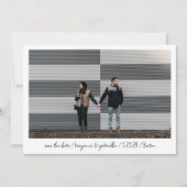 Minimalistische moderne scriptlettering foto bruil aankondiging (Voorkant)