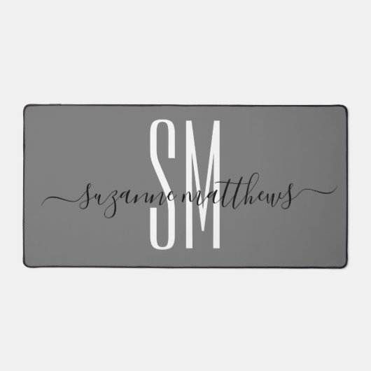 Minimalistische Monogram Initialen Kalligrafie Bureaumat (Voorkant)