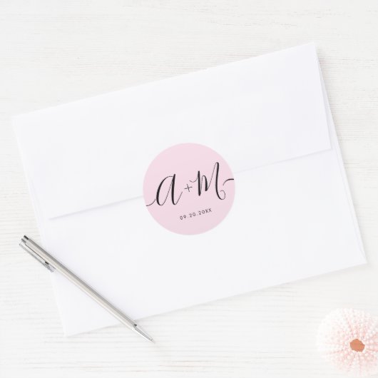 Minimalistische monogram script aangepaste roze tr ronde sticker (Envelop)