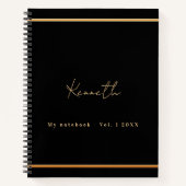 Minimalistische naamlettertype in zwart goud notitieboek (Voorkant)