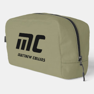 Minimalistische Olijfgroen Monogram Naam Mannen Toilettasje