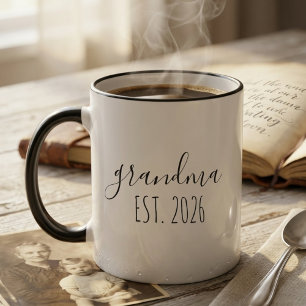 Minimalistische Oma Est Jaar Elegant Script Ontwer Mok