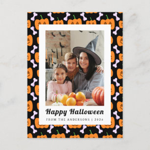 Minimalistische pompoen Spooky Happy Halloween 1 F Feestdagenkaart