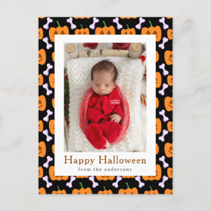 Minimalistische pompoen Spooky Happy Halloween 1 F Feestdagenkaart
