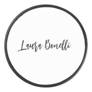 Minimalistische professionele handgeschreven gewon hockey puck