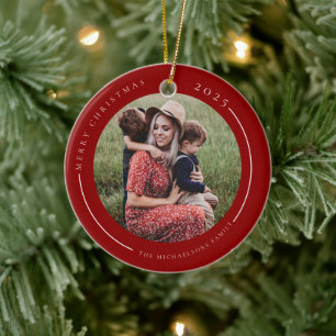 Minimalistische rode familiefoto keramisch ornament
