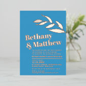 Minimalistische roos gouden folie bladeren op blau folie uitnodiging (Staand Voorkant)