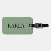 Minimalistische Sage Green Custom Black Typografie Bagagelabel (Voorkant horizontaal)