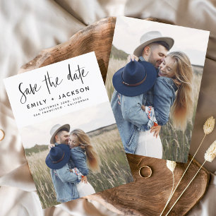Minimalistische 'Save the Date' handgeschreven fot Save The Date