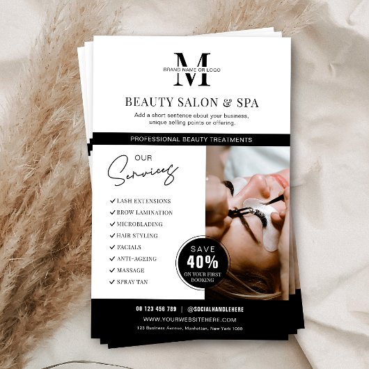 Minimalistische Spa Salon Services Zakelijke Marke Flyer