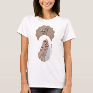 Minimalistische T-shirt met in elkaar grijpende ha