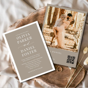 Minimalistische Taupe Boho QR Code Foto Bruiloft Kaart