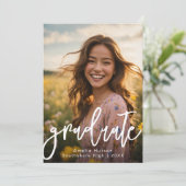 Minimalistische Trendy Foto Afstuderen Aankondigin Kaart (Staand voorkant)