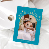 Minimalistische trouwfoto met 'Love & Gratitude' i