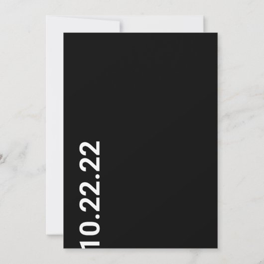 Minimalistische uitnodiging in zwarte en witte let (Achterkant)