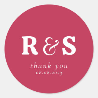Minimalistische warme magenta huwelijksinitiëlen m ronde sticker