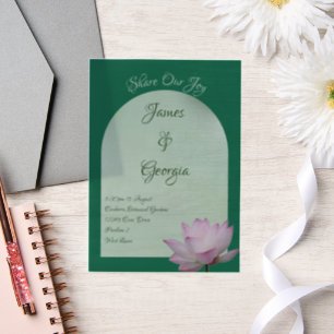 Minimalistische Zachte Roze & Groene Lotus Wedding Vellum Uitnodigingen