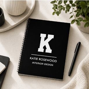 Minimalistische zwart-wit moderne monogram hoes notitieboek