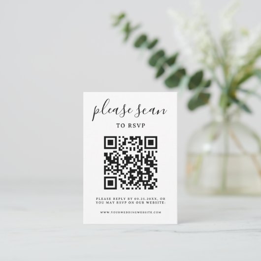 Minimalistische zwart-wit QR code bruiloft Informatiekaartje (Staand voorkant)