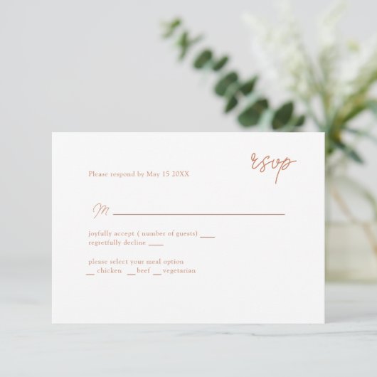 MInimally caramel script RSVP (Debout devant)
