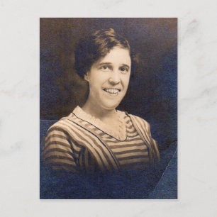 Minstens haar man hield van haar RPPC Briefkaart