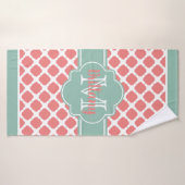 Mint Coral Marocain Monogramme Serviette de bain (Serviette de bain)