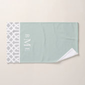 Mint en Gray Trellis Monogram | bewerkbare kleuren Bad Handdoek (Handdoek)